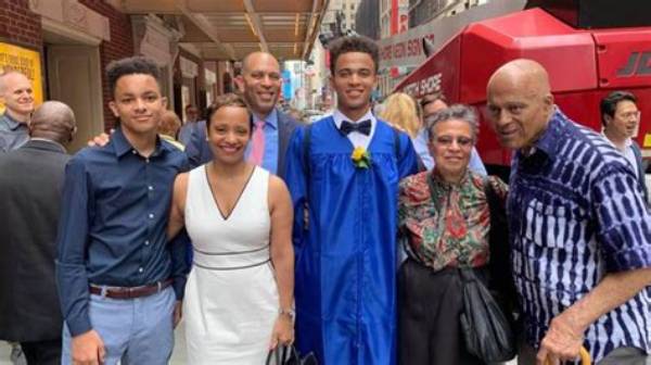 Unveiling the Life of Hakeem Jeffries and His Wife: a Journey of Love and Leadership