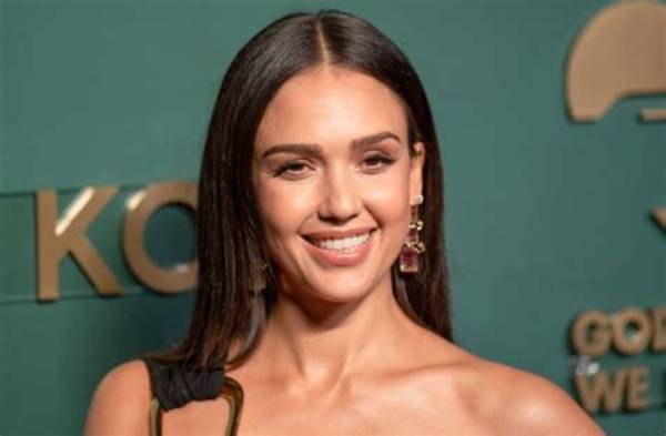 Unveiling the Life of Jessica Alba's Mother: a Journey of Love and Resilience
