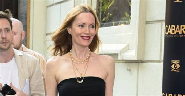 Unveiling the Life of Leslie Mann's Father: a Journey Through Family and Fame
