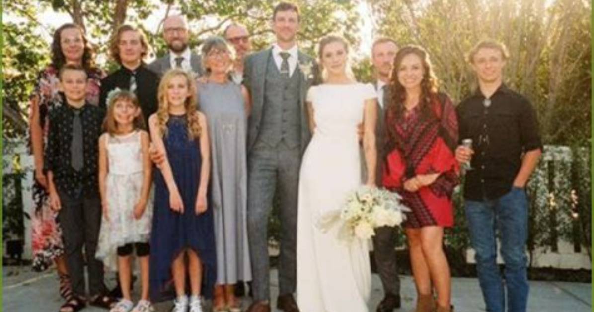 Unveiling the Marriage of Laura Harris: Discoveries and Insights