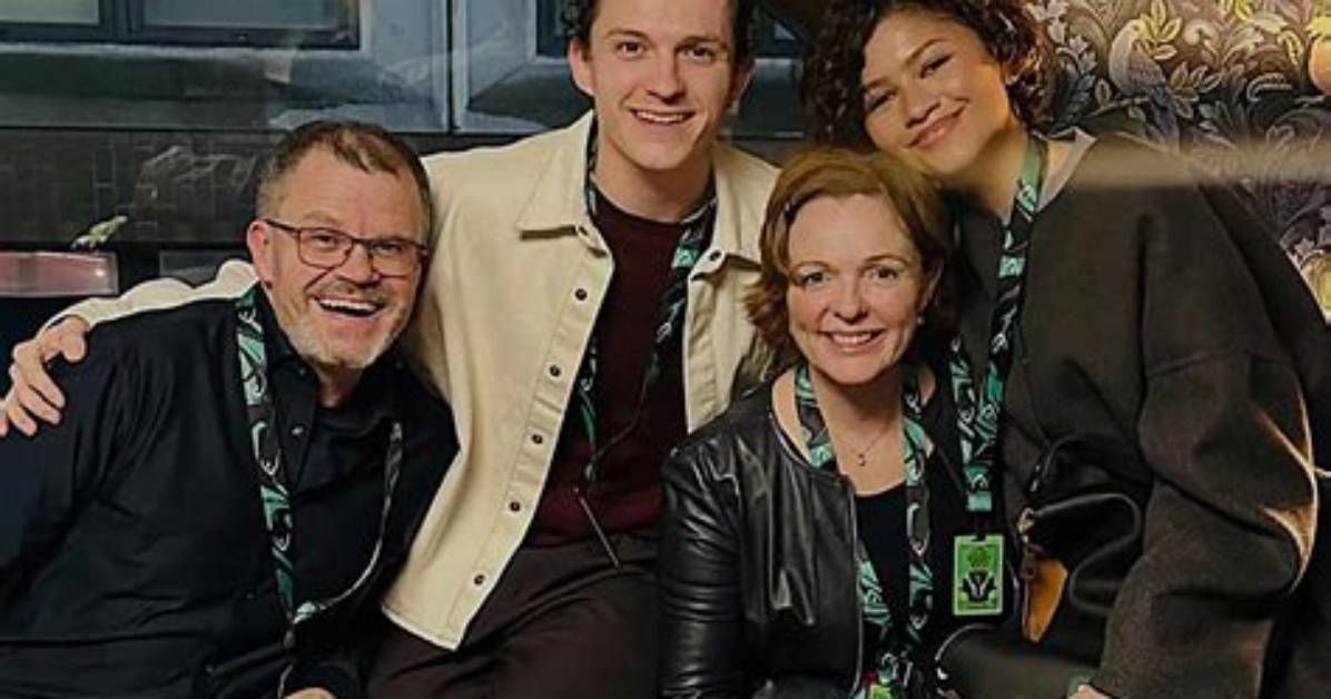 Unveiling the Secrets of Dominic Holland's Net Worth: a Comprehensive Report