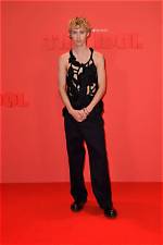 Unveiling the Secrets: Troye Sivan's Height Explored