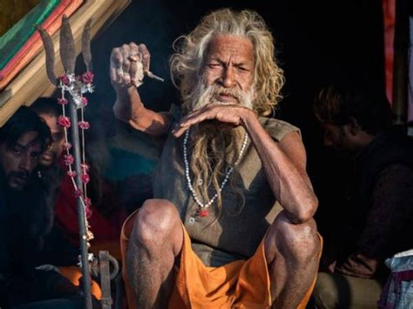Unveiling the Spirit of Amar Bharati: a Journey Through Passion and Dedication