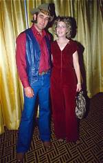 Unveiling the Status of Don Williams' Wife