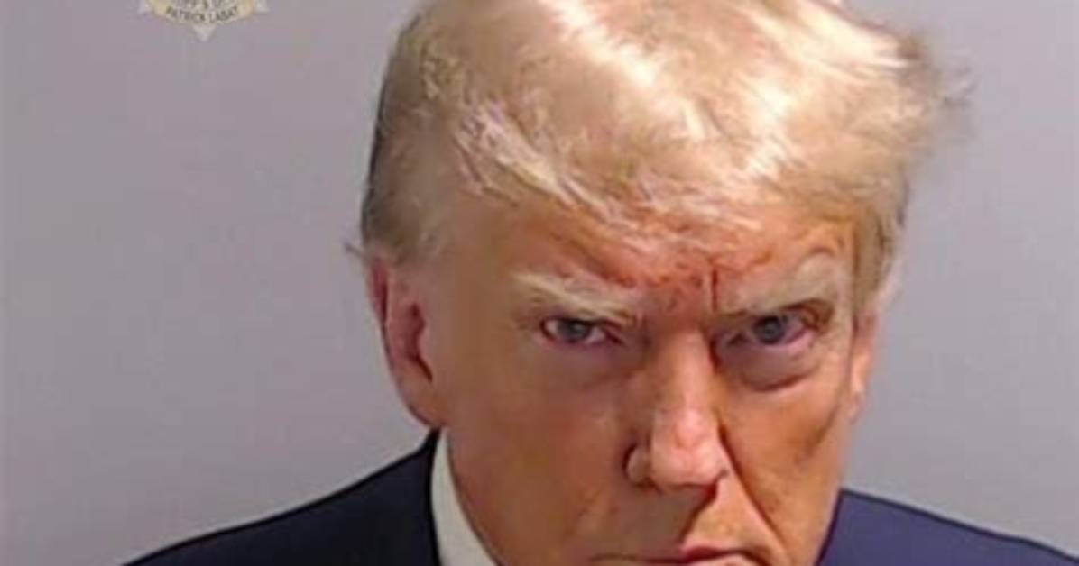 Was Donald Trump’s Mugshot Taken? T-Shirts with Fake Photo Get Sold on Former President’s Campaign Website