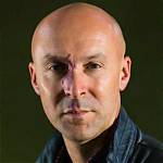 What Happened to Christopher Brookmyre Face? Is It His Birthmark or Some Other Scar?