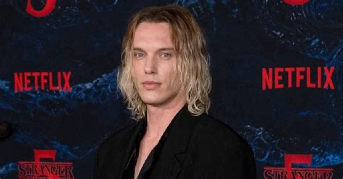 What Is Jamie Campbell Bower Sexuality? Find out If the Actor Is Gay or Straight