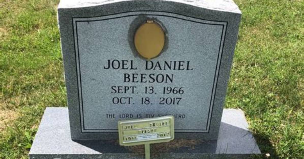 What Was Joel Beeson Death Cause? the Hombre Man on Friends Deserves a Career Tribute