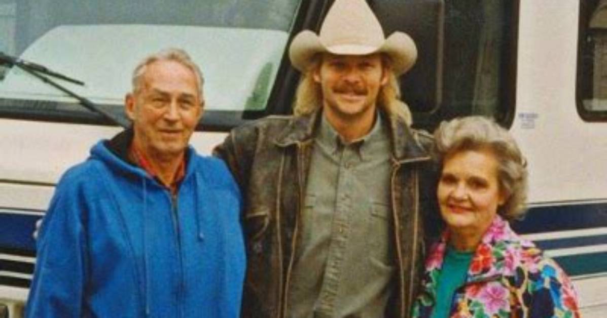Who Are Alan Jackson Parents? Alan Jackson Biography, Parents Name and More