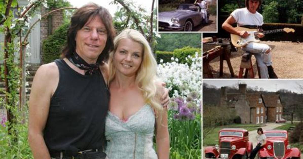 Who Are Jeff Beck’s Siblings? Did He Have Any?