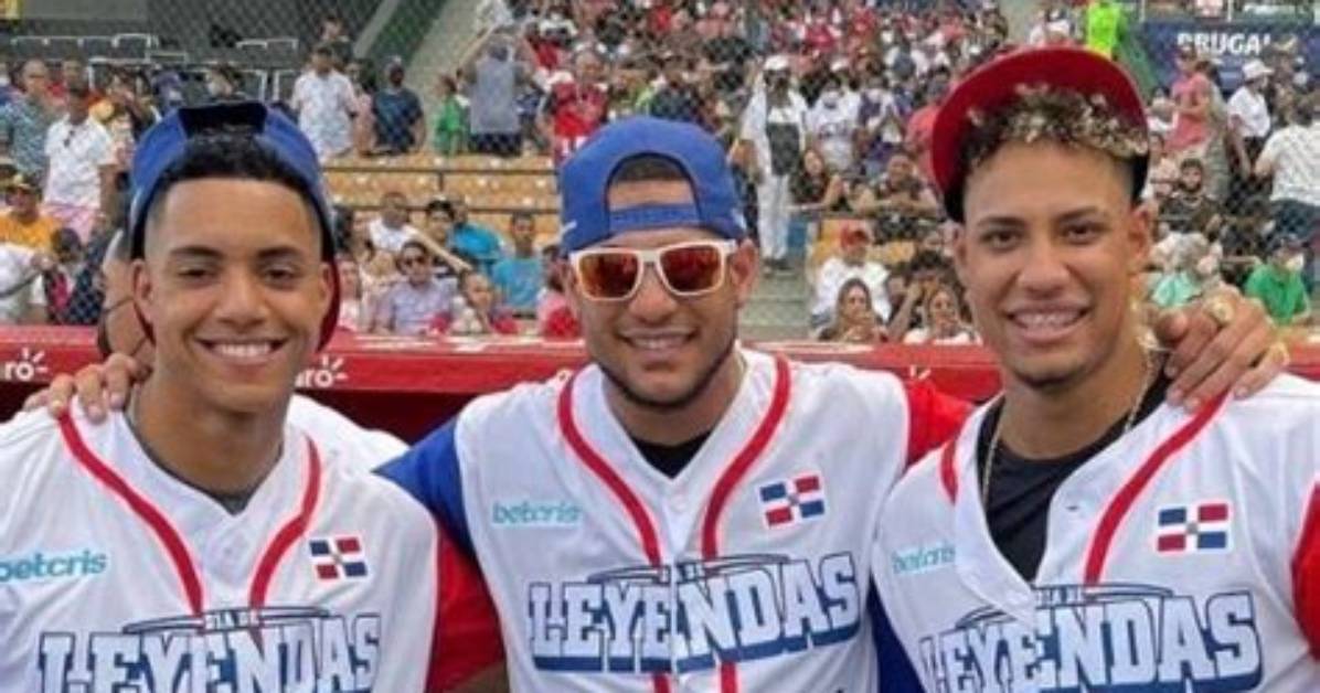 Who Are the Abreu Brothers | Jose and Bryan Abreu Related
