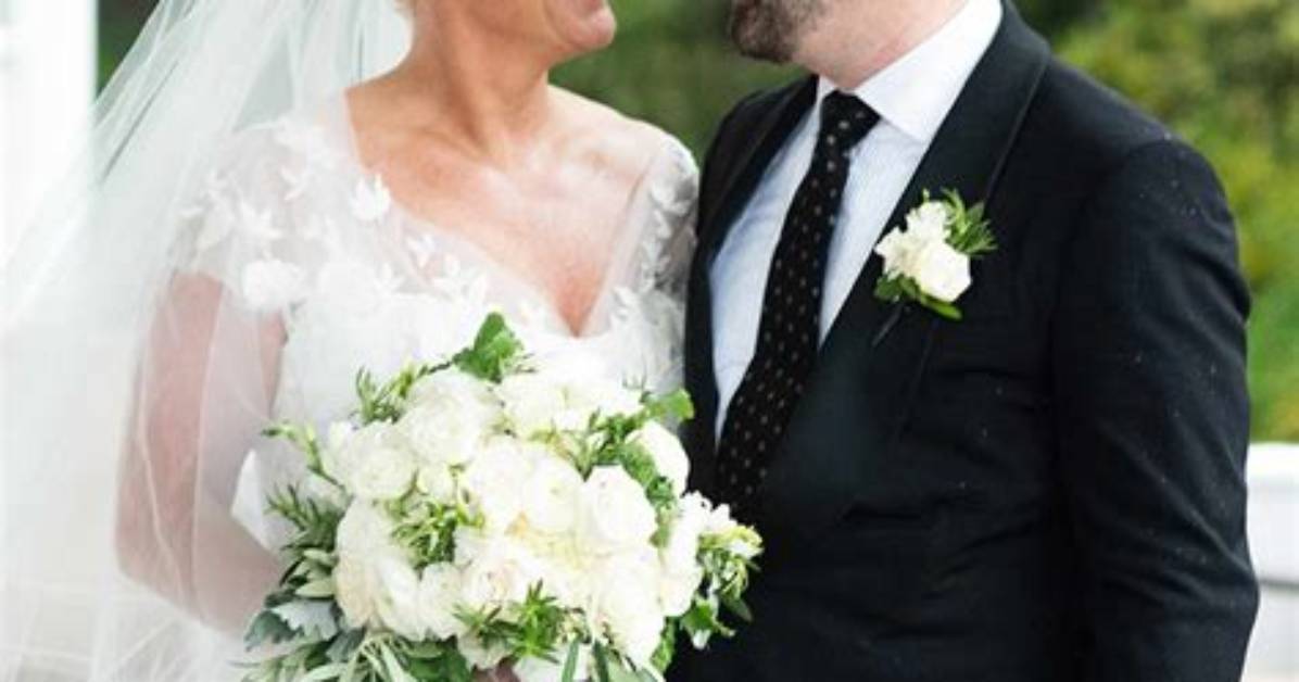 Who Is Chef Anne Burrell Husband Stuart Claxton? Kids Family and Net Worth