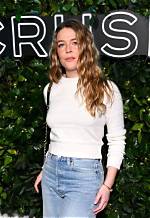 Who Was Maggie Rogers Linked to? a Comprehensive List of Her Past Relationships