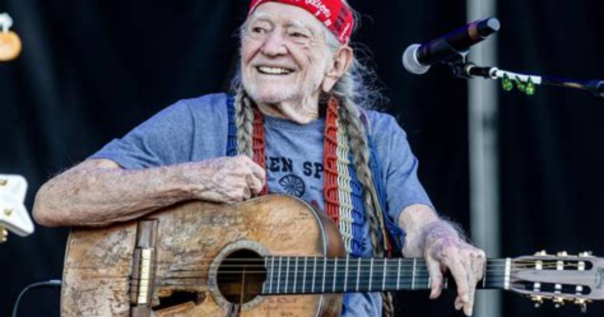 Willie Nelson's Staggering Earnings: Uncovering His Net Worth