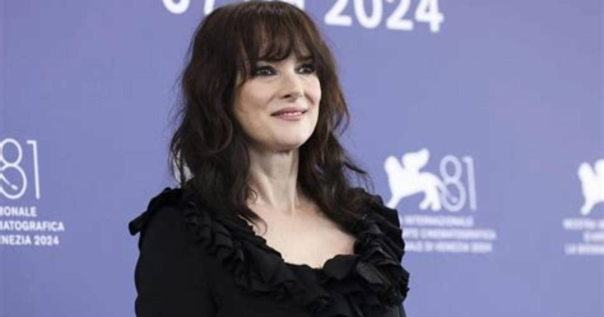 Winona Ryder: the Iconic Star of the 1990S